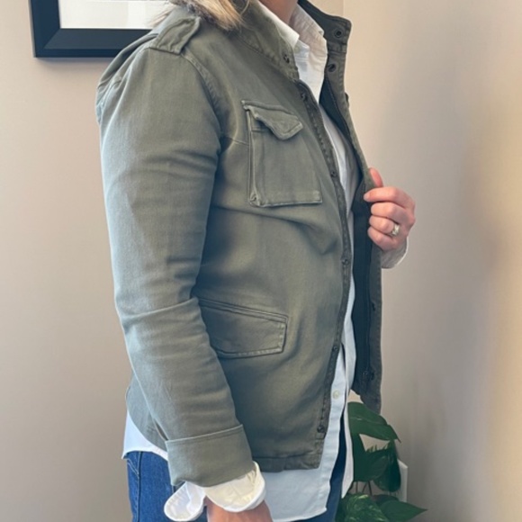 Anine Bing - Picture 2 of 7